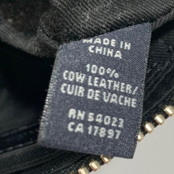 Y2K Banana Republic Black Leather Clutch Zipper Pouch Silver Buckles Fall 2004 - Picture 6 of 9